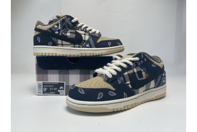  Travis Scott x Nike SB Dunk Low Cashew CT5053-001 02