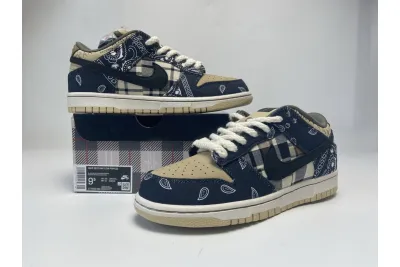  Travis Scott x Nike SB Dunk Low Cashew CT5053-001 02