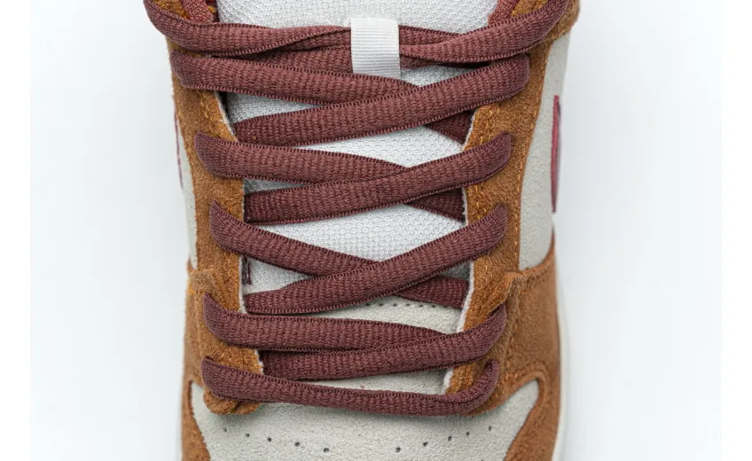  Nike SB Dunk Low Pro Dark Russet Cedar BQ6817-202