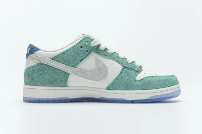  Kasina x Nike Dunk Low "Neptune Green" CZ6501-101 02
