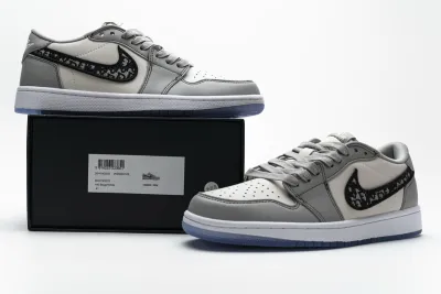 Jordan 1 Retro Low Dior CN8608-002 02