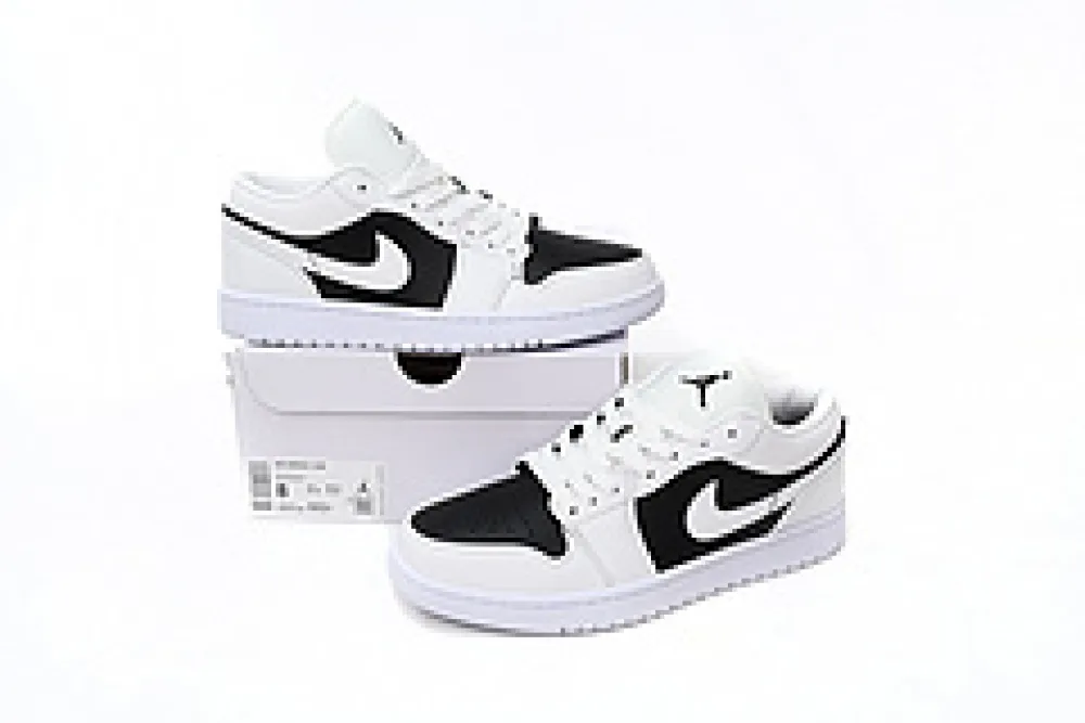 Air Jordan 1 Low Panda
