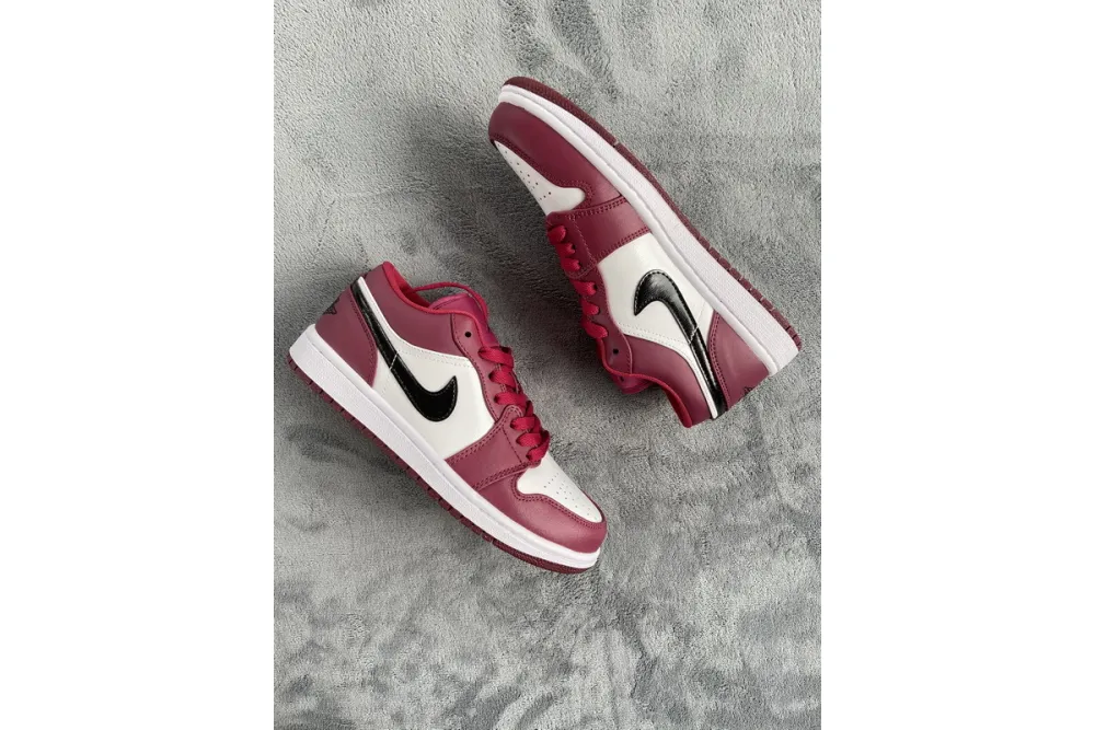 Reps StockX Shoes Air Jordan 1 Low Noble Red 553558-604??