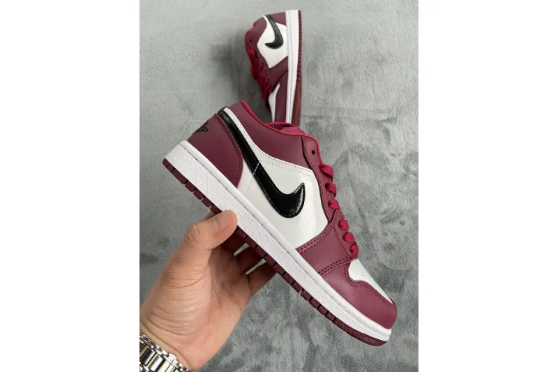 Reps StockX Shoes Air Jordan 1 Low Noble Red 553558-604??