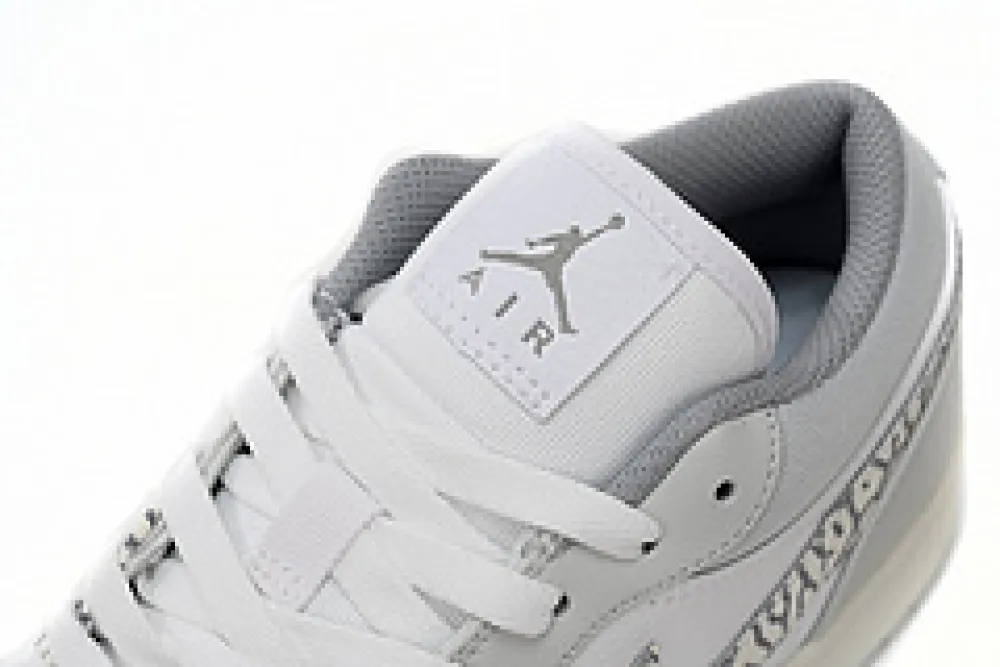 Jordan Low Elephant