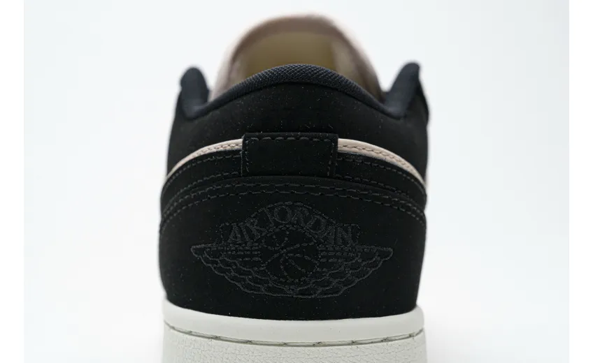 Reps StockX Shoes WMNS Air Jordan 1 Low “Black Guava Ice” DC0774-003??