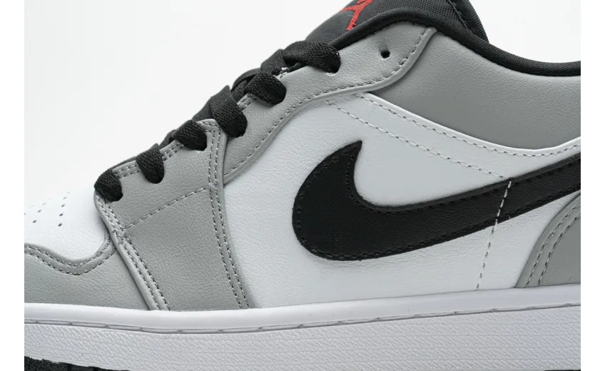 Jordan 1 Light Smoke Grey Low
