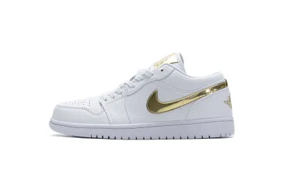  Air Jordan 1 Low White Metallic Gold CZ4776-100 02