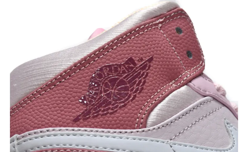 Nike Air Jordan 1 Digital Pink