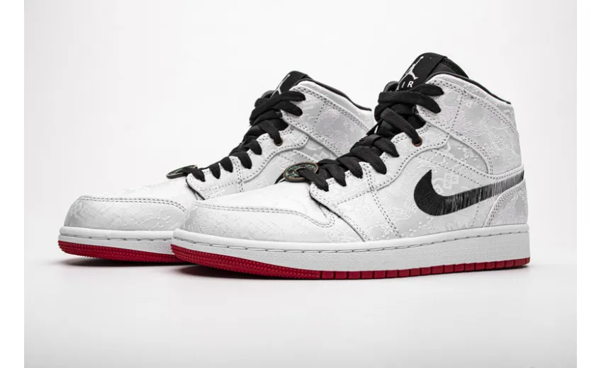  Edison Chen x Air Jordan 1 Mid SE Fearless CU2804-100
