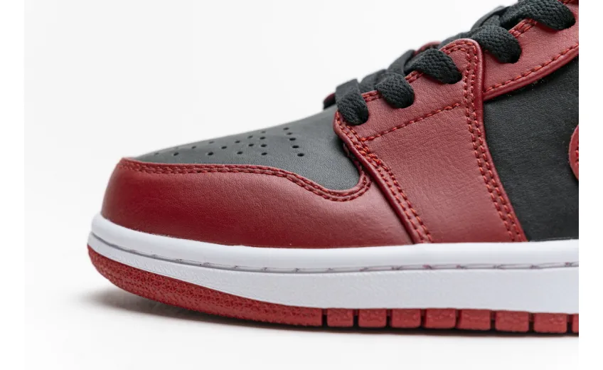 Reps StockX Shoes Air Jordan 1 Low Varsity Red 553558-606 ??
