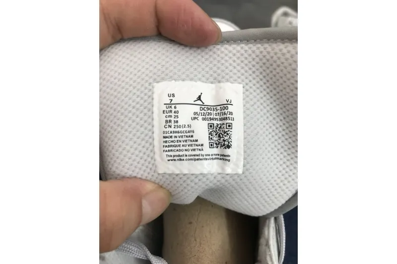Reps StockX Shoes Air Jordan 1 Mid "White Camo" DC9035-100??