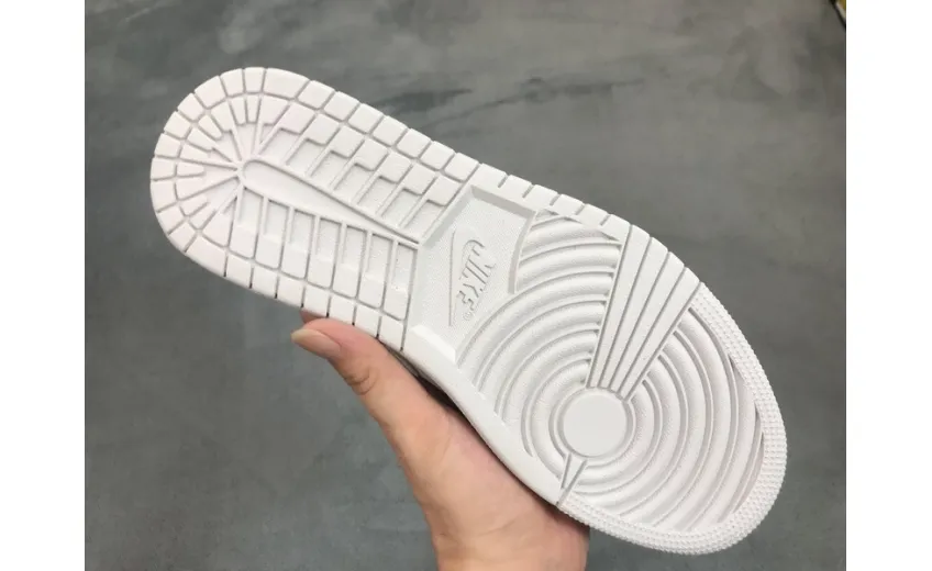 Reps StockX Shoes Air Jordan 1 Mid "White Camo" DC9035-100??