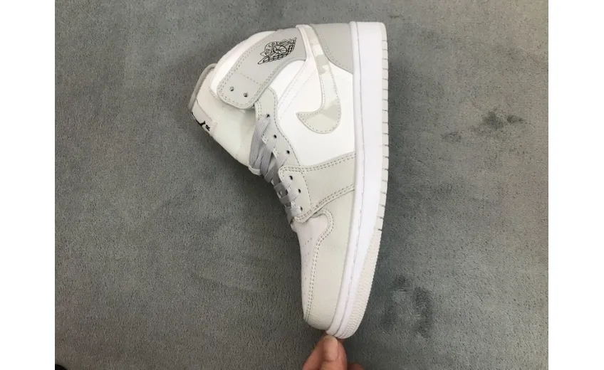 Reps StockX Shoes Air Jordan 1 Mid "White Camo" DC9035-100??