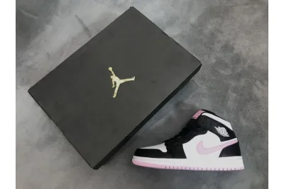  Air Jordan 1 Mid GS White Light Arctic Pink 555112-103 02