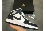  Air Jordan 1 Mid Obsidian 554724-174