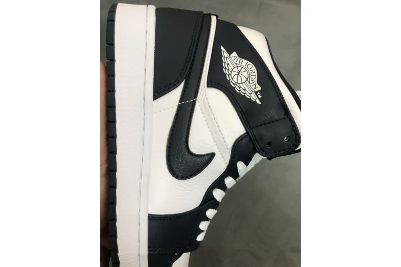 Reps StockX Shoes Air Jordan 1 Mid Obsidian 554724-174??