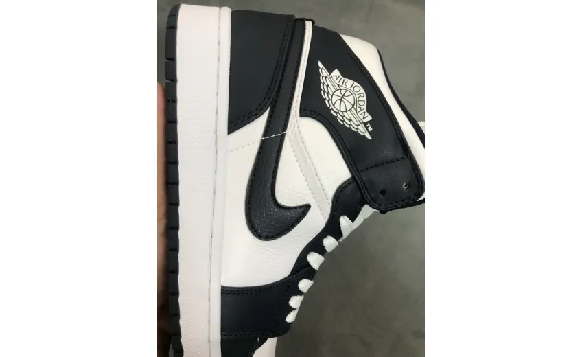 Reps StockX Shoes Air Jordan 1 Mid Obsidian 554724-174??