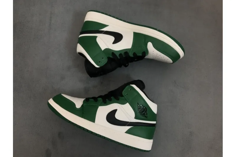  Air Jordan 1 Mid Pine Green 852542-301