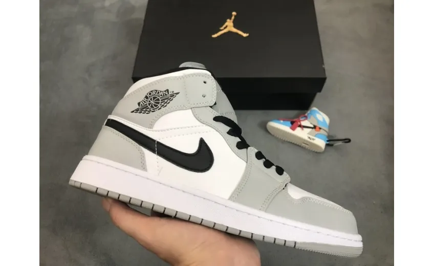 Reps StockX Shoes Air Jordan 1 Mid Light Smoke Grey 554724-092??