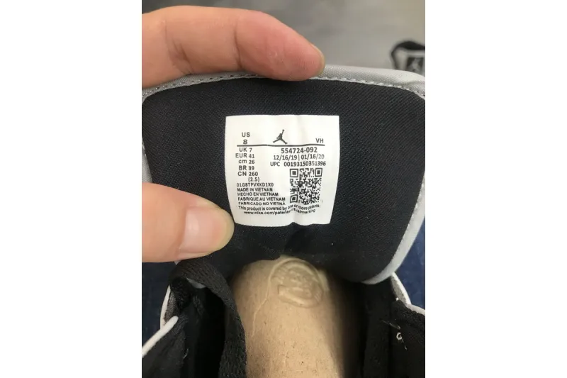 Reps StockX Shoes Air Jordan 1 Mid Light Smoke Grey 554724-092??