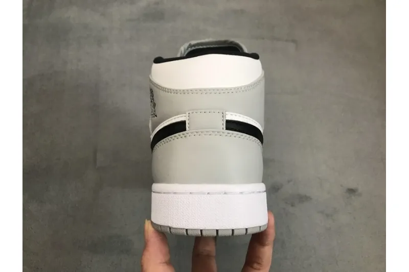 Reps StockX Shoes Air Jordan 1 Mid Light Smoke Grey 554724-092??