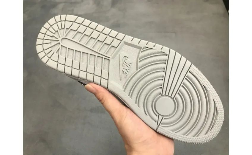Reps StockX Shoes Air Jordan 1 Mid Light Smoke Grey 554724-092??