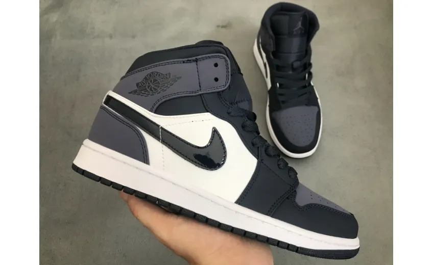 Reps StockX Shoes Air Jordan 1 Mid Sanded Purple 554724-445??