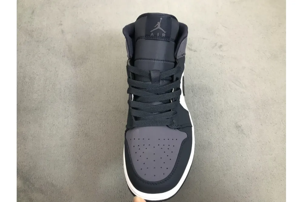 Reps StockX Shoes Air Jordan 1 Mid Sanded Purple 554724-445??