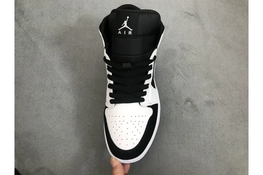 Reps StockX Shoes Air Jordan 1 Mid Tuxedo Black White 554724-113??
