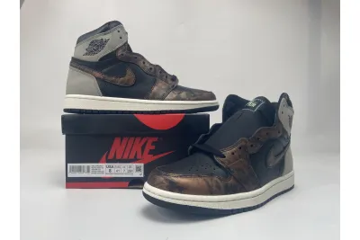  Air Jordan 1 Retro High OG Patina 555088-033 01