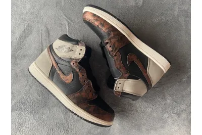  Air Jordan 1 Retro High OG Patina 555088-033 02