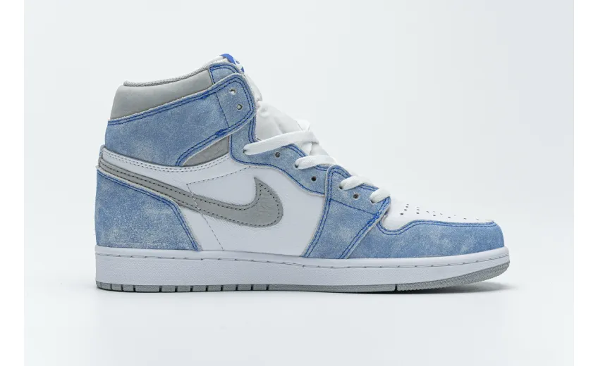 Hyper Royal Jordan 1