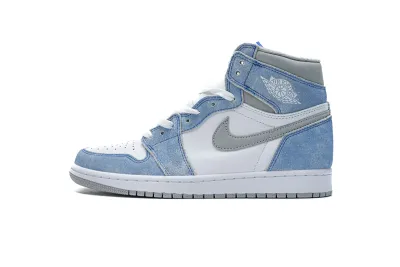  Air Jordan 1 High OG Hyper Royal 555088-402 01