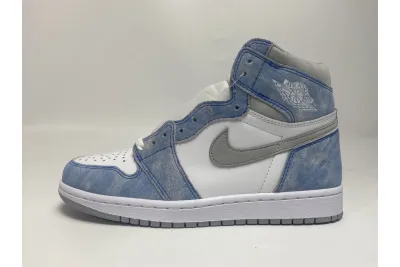  Air Jordan 1 High OG Hyper Royal 555088-402 02