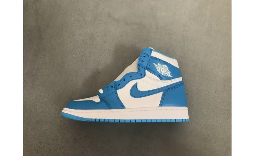 Reps StockX Shoes Air Jordan 1 Retro UNC Blue 555088-117??
