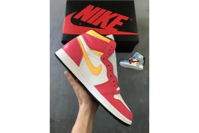  Air Jordan 1 High OG Light Fusion Red 555088-603 02