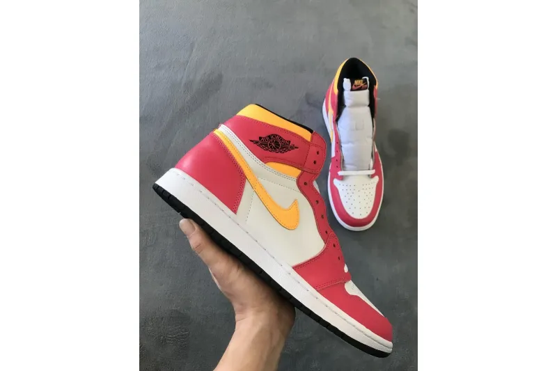 Reps StockX Shoes Air Jordan 1 High OG Light Fusion Red 555088-603??
