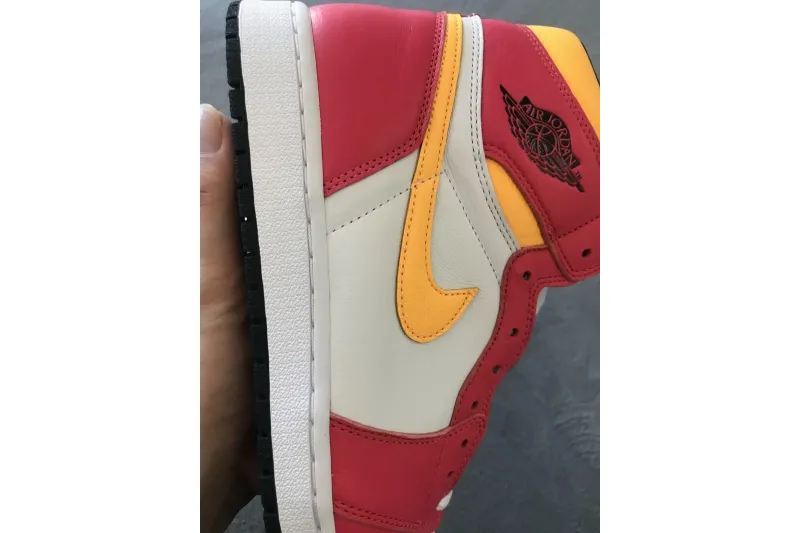 Reps StockX Shoes Air Jordan 1 High OG Light Fusion Red 555088-603??