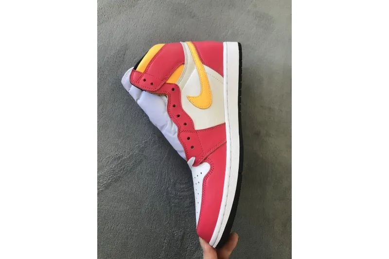 Reps StockX Shoes Air Jordan 1 High OG Light Fusion Red 555088-603??