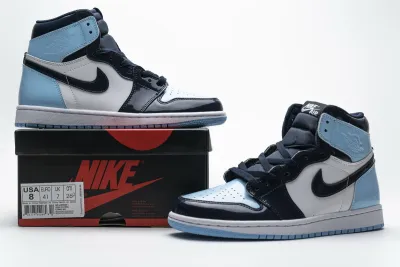  Air Jordan 1 Retro High OG UNC Patent Blue CD0461-401 01