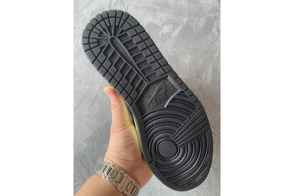 Reps StockX Shoes Air Jordan 1 High OG Bio Hack 555088-201??