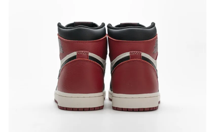 Jordan 1 Retro High Bred Toe 555088-610