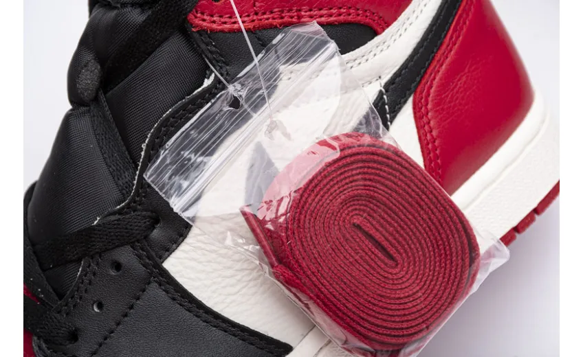 Reps StockX Shoes Air Jordan 1 High OG“Bred Toe” 555088-610??