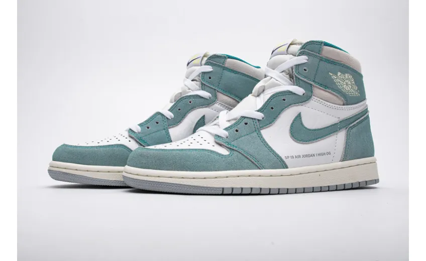 Air Jordan 1 High OG Turbo Green 555088-311