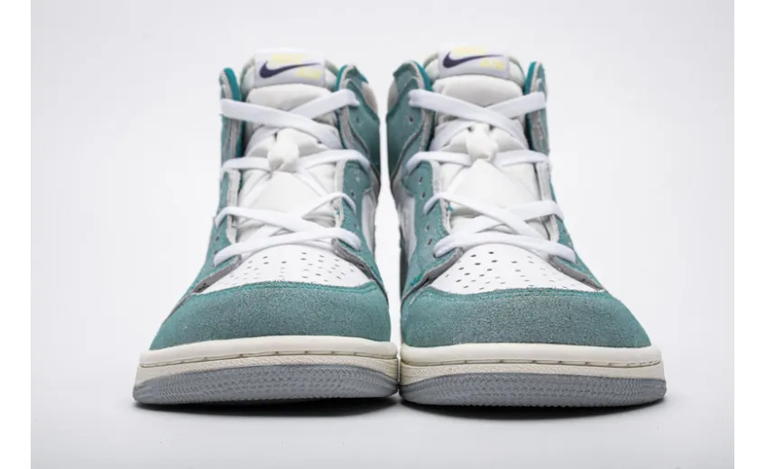  Air Jordan 1 High OG Turbo Green 555088-311