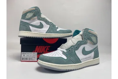  Air Jordan 1 High OG Turbo Green 555088-311 01