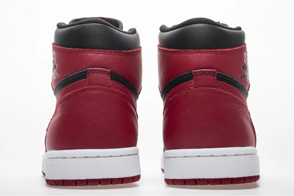 Jordan 1 High Banned