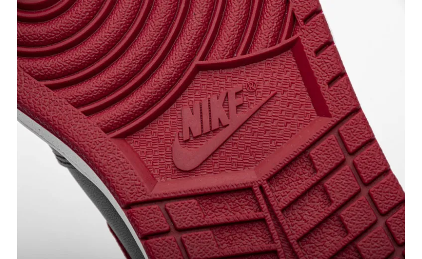 Reps StockX Shoes Air Jordan 1 High 'Banned' Red 555088-001 ??