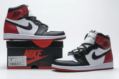  Air Jordan 1 OG High Black Toe 555088-125 01